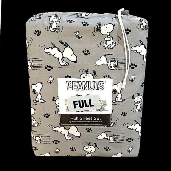 Peanuts Snoopy Full Sz Sheets Set Gray W/ Black & White BRAND NEW IN PACKAGING - Picture 1 of 5